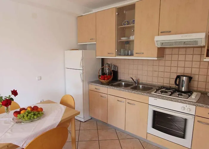 Marica 1 - Insel Krk 12957 *