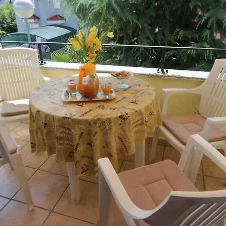 Апартаменты Malinska, Krk 15