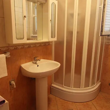Apartment Malinska, Krk 15 Malinska