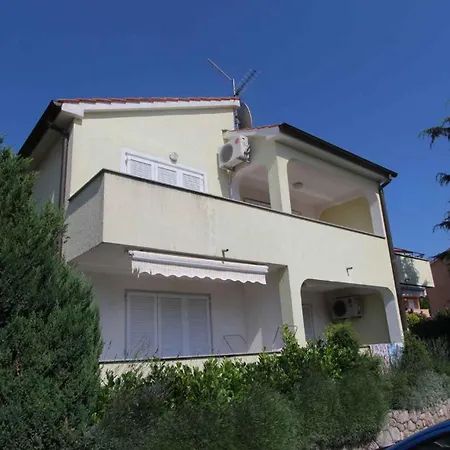 Malinska, Krk 15 Malinska