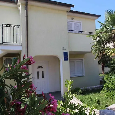 Malinska, Krk 15 Apartment *