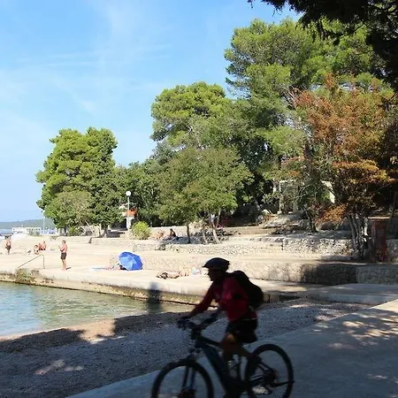 Malinska, Krk 15 Malinska